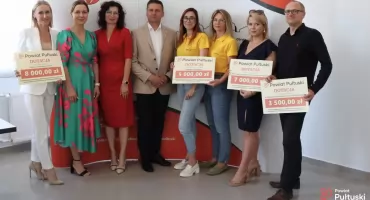 Kolejne umowy z przedstawicielami NGO podpisane