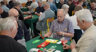 Znamy zwycięzców brydżowych zmagań w Zambrowie! Zaleski i Nazarko triumfują w OTP, podwójny sukces pary Bagiński/Randzio