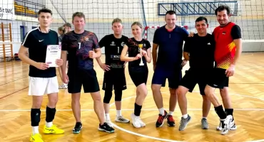 Drużyna z Zambrowa na I miejscu w turnieju charytatywnym w Czyżewie [FOTO]
