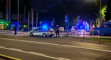 Materiały wybuchowe w gruzie z rozbiórki. Dwa znaleziono przy galerii, kilka w Staniszowie
