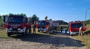 Pożar wagonu. Interwencja straży na przystanku kolejowym