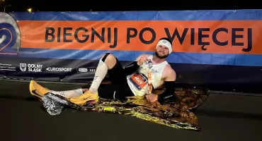 Jakub Długołęcki ukończył Nocny Półmaraton Wrocław. Kolejny udany start zawodnika Przaśnika