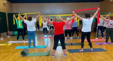 Seniorzy z Chorzel rozpoczęli aktywny sezon. Ruszył projekt wspierany przez samorząd Mazowsza