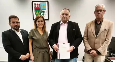Umowa podpisana. Droga Kosiły – Czernice Borowe zostanie przebudowana