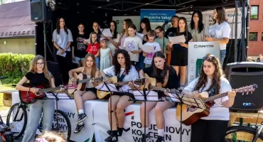 Rodzinny piknik na Borach. Były atrakcje, konkursy i wspólna zabawa