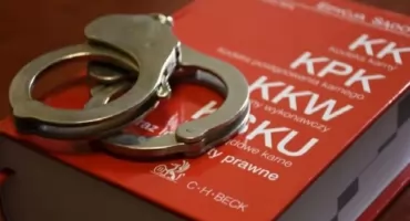 Policjanci przerwali nocną jazdę 30-latka
