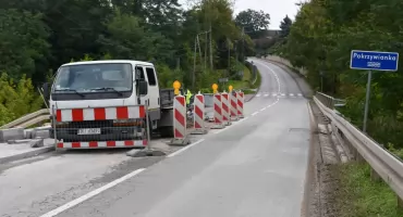 Remonty dróg powiatowych w gminie Pawłów
