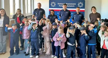 Przedszkolaki w Komendzie Powiatowej Policji w Końskich. Najmłodsi poznawali pracę policjantów [ZDJĘCIA]