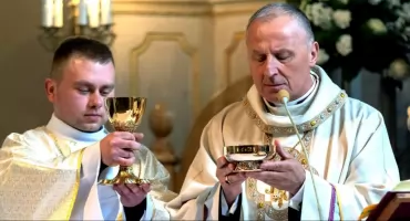 RADOM, KOŃSKIE. Bóg napełni cię swoją łaską: święcenia kapłańskie przyjął Szymon Maliborski