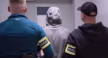 KOŃSKIE. Ograbiali sklep, odpowiedzą przed sądem