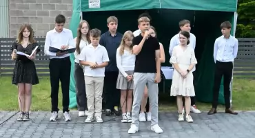 GMINA SŁUPIA KONECKA. Pamiętają o Bohaterach Budzisławia, ofiarach niemieckiego okupanta