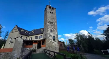 Liberecká výšina (Libereckie wzniesienie) – romantyczna brama do świata gór i historii