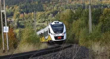 Pociągi wracają do Szklarskiej Poręby. Trwa największa od lat modernizacja górskiej linii kolejowej