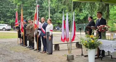 PAMIĘCI PIĘCIU Z SIERAKOWA