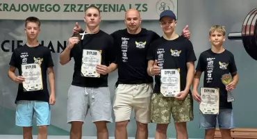 Herosi z Radomska drudzy w Polsce. Sztangiści wystartowali w Ciechanowie