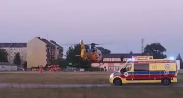 Niebezpieczny wypadek nastolatek na hulajnogach. Na miejsce wezwano śmigłowiec LPR