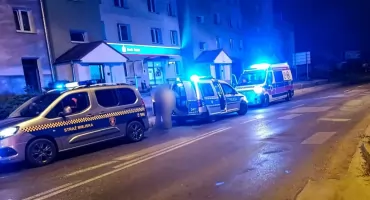 Nocna akcja służb w Białej Podlaskiej. Poszukiwania osoby zaginionej zakończyły się sukcesem. 