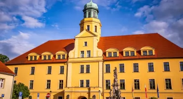 Przegląd ofert pracy w powiecie wołowskim. Kogo szukają lokalni pracodawcy?