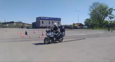 Auto Motor – Twój klucz do niezależności za kierownicą – rozmawiamy z Dorotą i Jerzym Kowalczyk