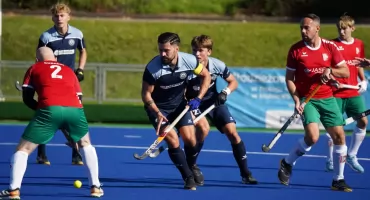 Hokej Superliga: Lider ten sam, ale nie ma już zespołu bez porażki