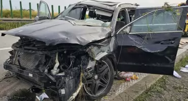 Śmiertelny wypadek na A4. Nie żyje 74-letni pasażer