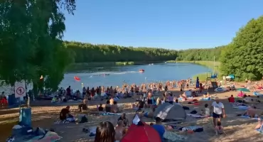 Wraca popularne kąpielisko pod Toruniem. Wstęp na plażę będzie bezpłatny