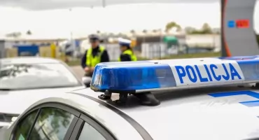 Potrącenie na przejściu dla pieszych w Toruniu. Kobieta trafiła do szpitala